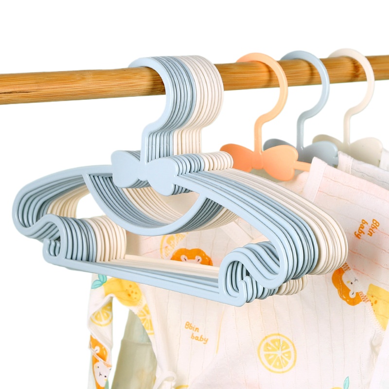 Baby Nursery Uniform - 5-50 個ベビーハンガープラスチック子供服収納ハンガー保育園子供ハンガー幼児幼児ポータブルコートホームラック