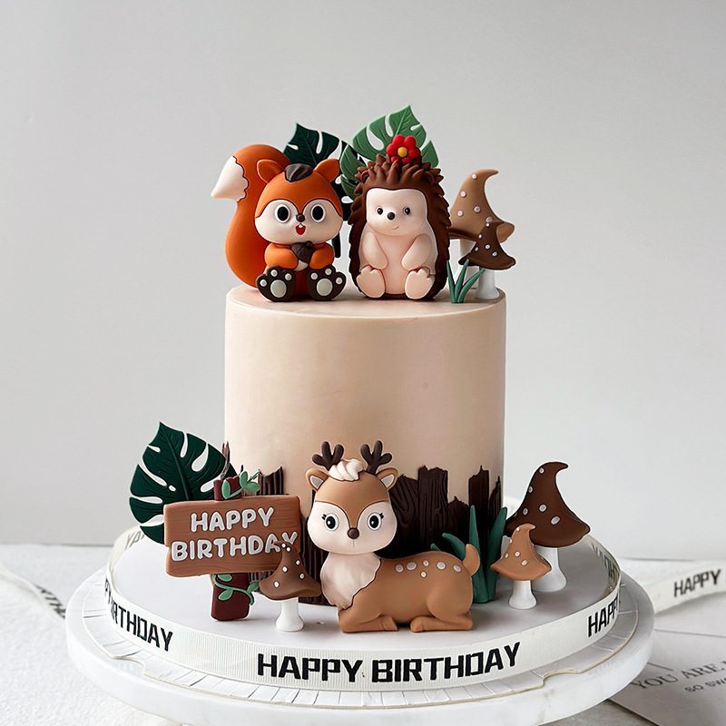 サファリアニマルケーキトッパーセット - ライオン、ゾウ、キ - Baby Nursery Jungle Theme のレビューと価格