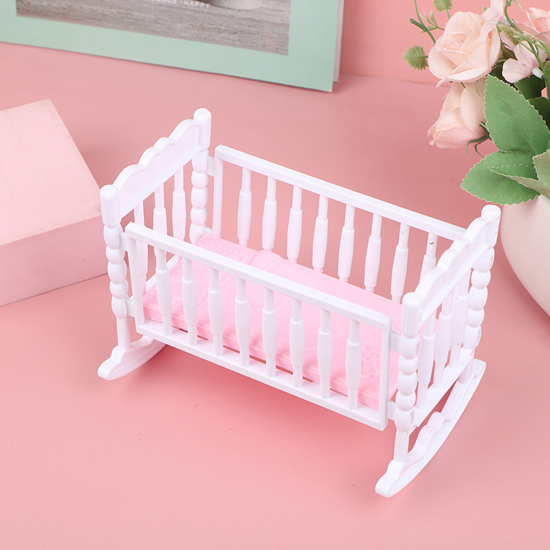 ミニベビーシェイカーガラガラおもちゃピンクホワイトドールハウ - Baby Nursery Crib のレビューと価格