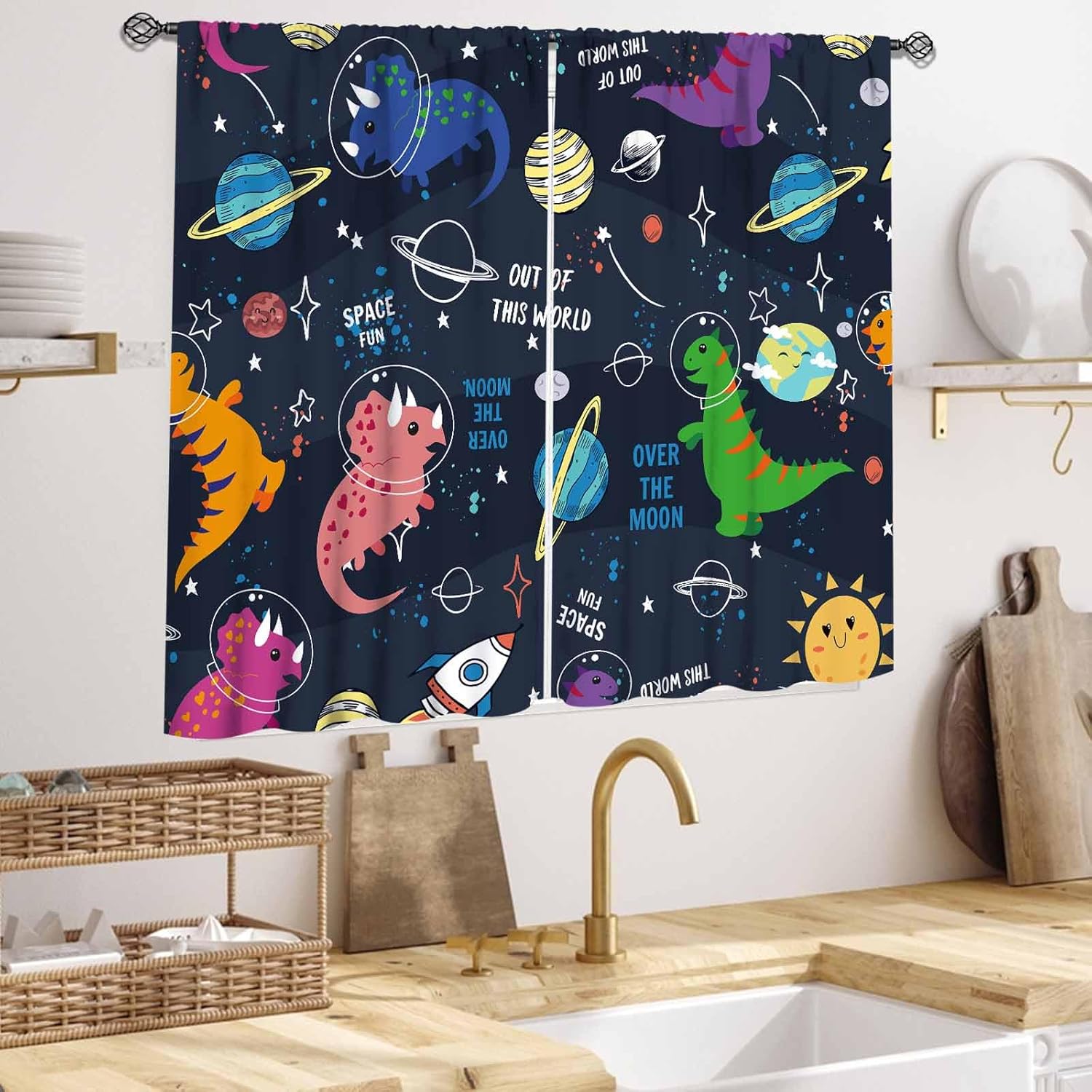 恐竜カーテン 子供部屋用、漫画の動物恐竜宇宙惑星宇宙飛行士テ - Baby Nursery Themes Boy のレビューと価格